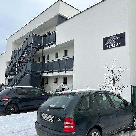 דירות Liptovský Mikuláš Apartman Dumbier Wellness מראה חיצוני תמונה