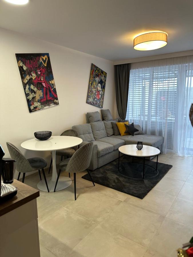 דירות Liptovský Mikuláš Apartman Dumbier Wellness מראה חיצוני תמונה